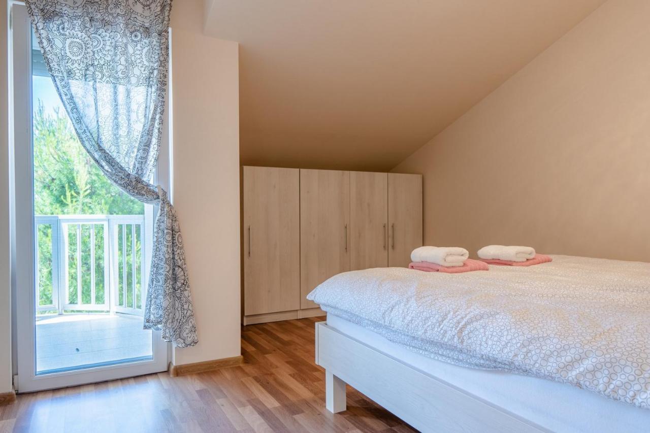 ויר Apartments Sum Mora מראה חיצוני תמונה