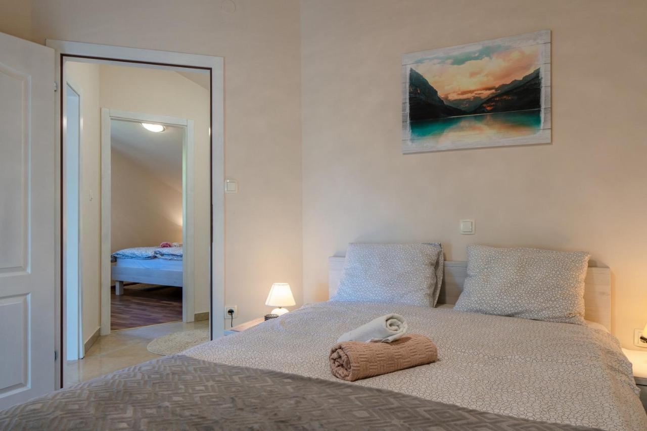 ויר Apartments Sum Mora מראה חיצוני תמונה