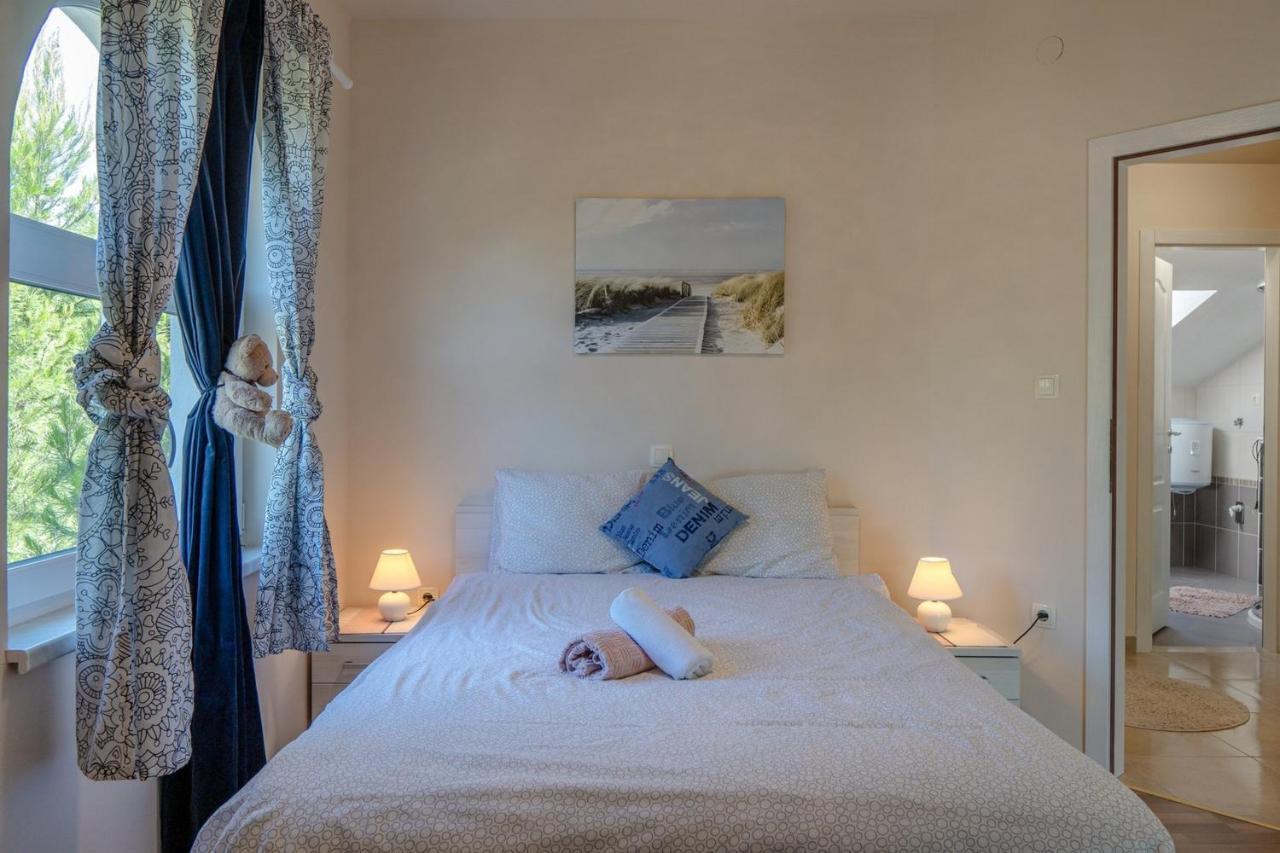 ויר Apartments Sum Mora מראה חיצוני תמונה