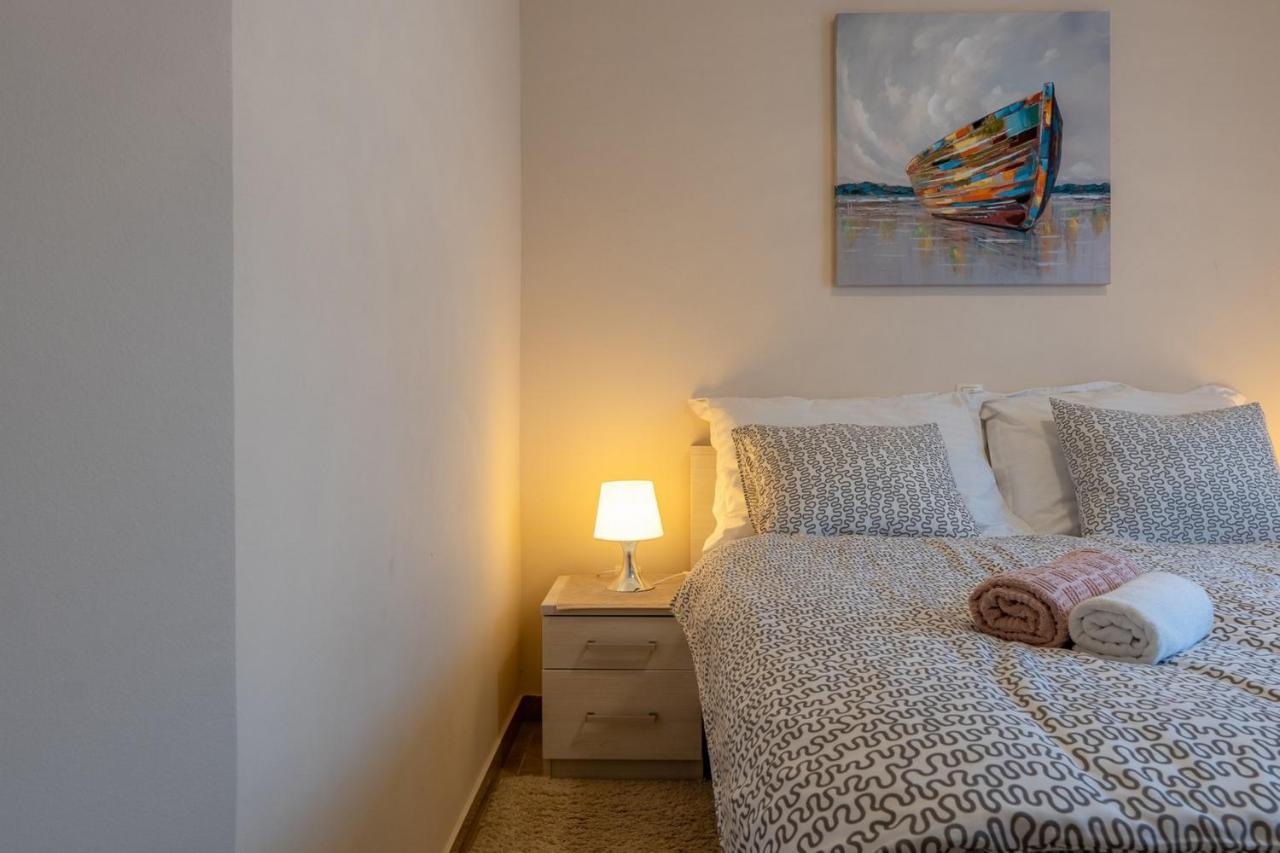 ויר Apartments Sum Mora מראה חיצוני תמונה
